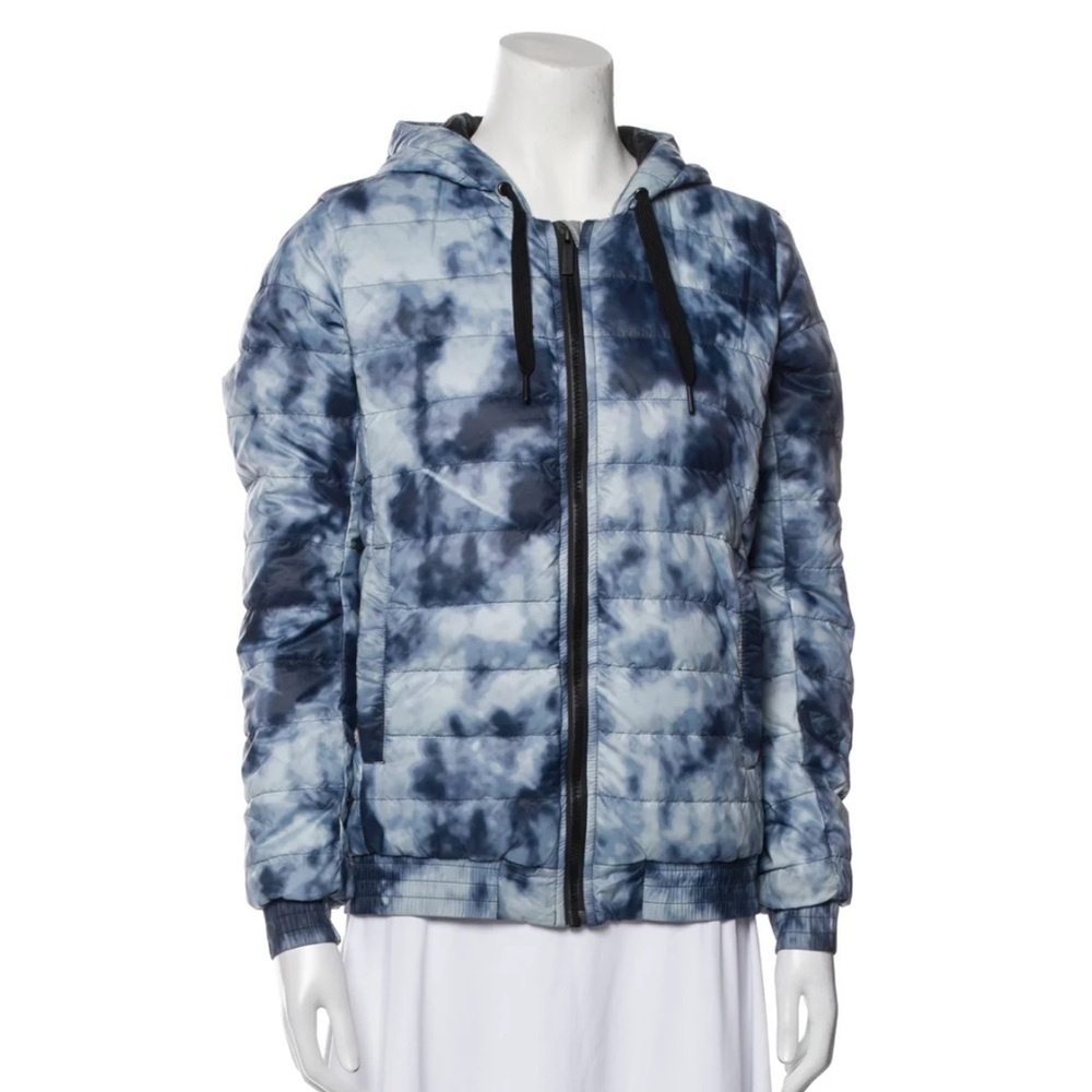 Canada Goose Richmond Women's Blue Down Puffer Zip Up Jacket Coat Haze Print M - Picture 2 of 16